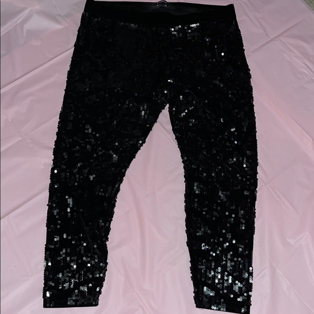 Velvet and sequin leggings